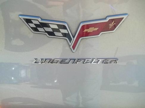 Used 2006 Chevrolet Corvette Coupe w/ Preferred Equipment Group image 15