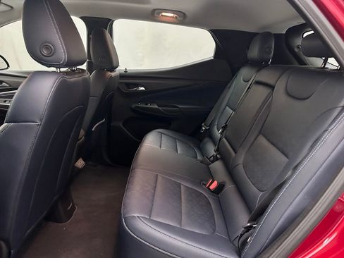 Used 2023 Chevrolet Bolt EUV Premier w/ Sun & Sound Package FWD image 13