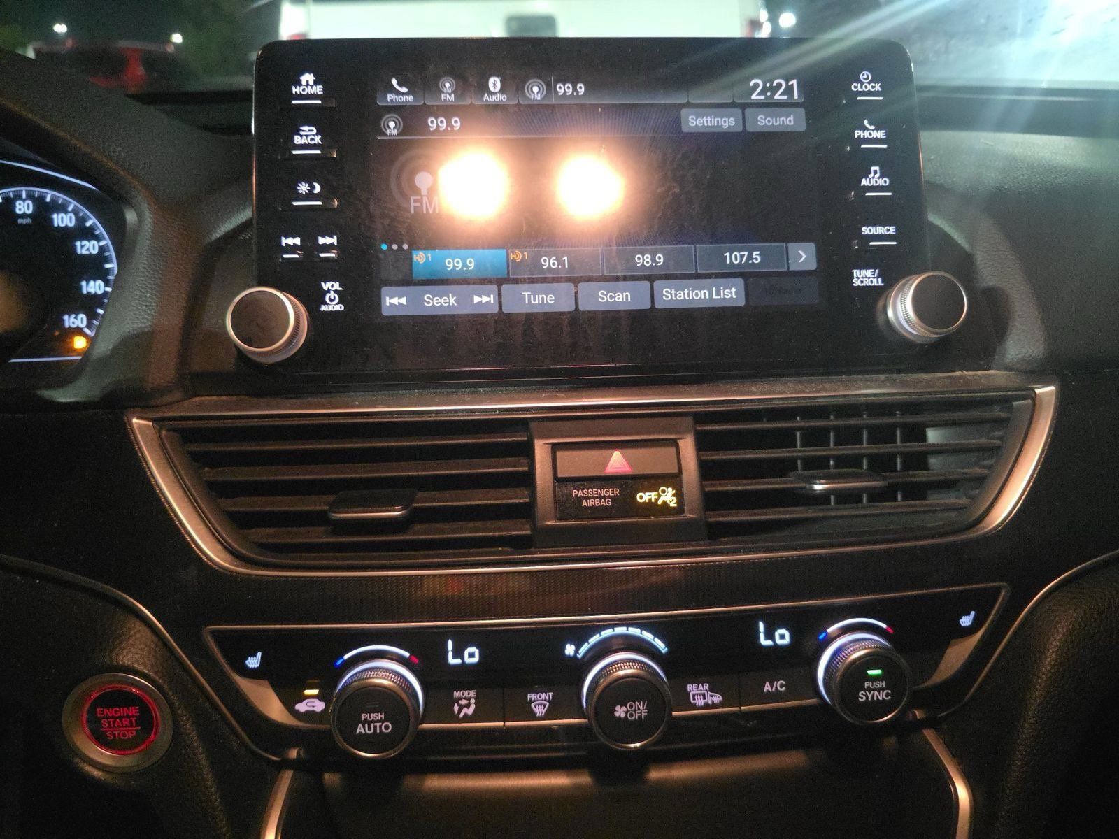 Used 2018 Honda Accord Sport image 19