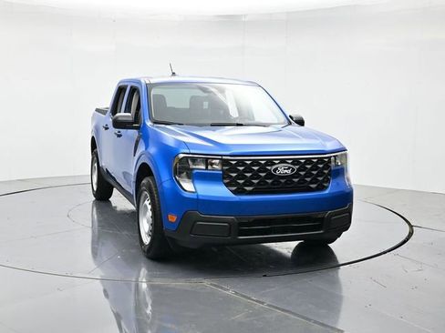 New 2025 Ford Maverick XL image 5