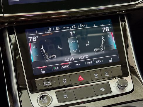 Used 2022 Audi Q7 3.0T Premium w/ Convenience Package image 19