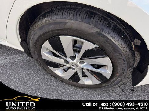 Used 2023 Nissan Altima 2.5 S FWD image 14