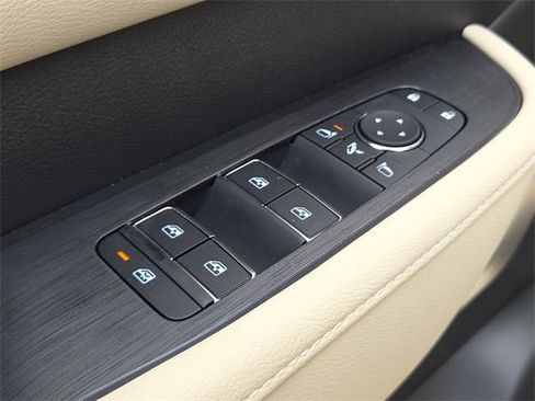 New 2025 Nissan Armada Platinum w/ Convenience Package image 18