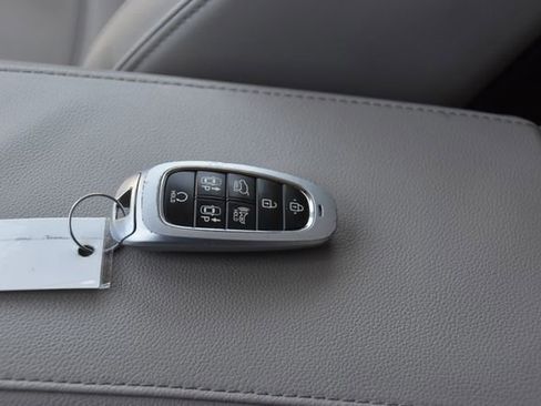 Used 2024 Hyundai Tucson Limited image 44