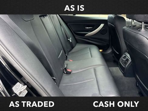 Used 2016 BMW 320i Sedan image 10