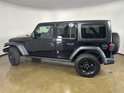 Used 2021 Jeep Wrangler Unlimited Sport AWD/4WD image 14