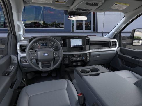 New 2026 Ford F350 XL w/ XL Chrome Package AWD/4WD image 9