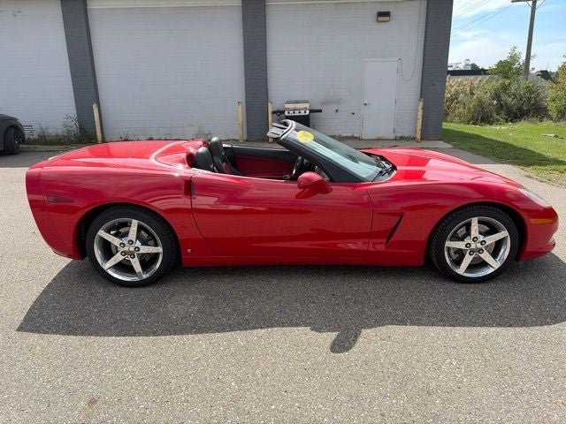 Used 2007 Chevrolet Corvette Convertible w/ Preferred Equipment Group RWD image 14
