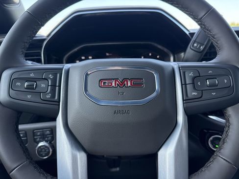 New 2026 GMC Sierra 2500 SLT w/ SLT Premium Package image 23