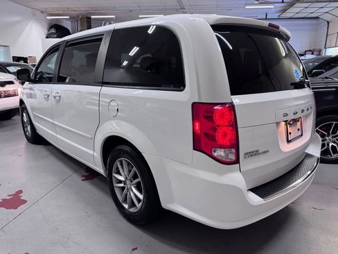 Used 2017 Dodge Grand Caravan SE w/ Power Window Group FWD image 5