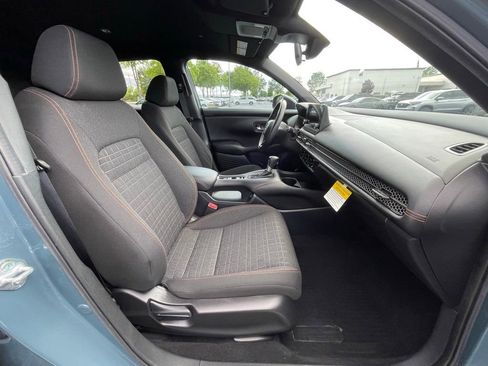 Certified 2024 Honda HR-V Sport image 32