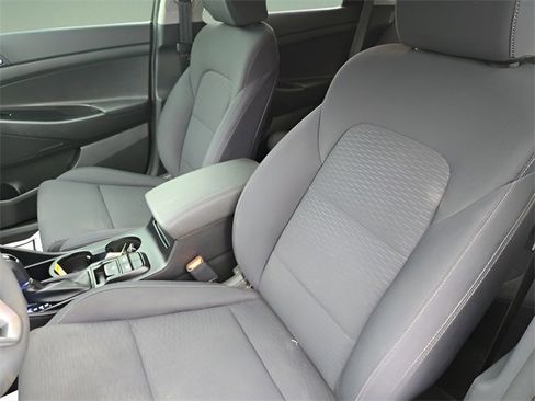 Used 2021 Hyundai Tucson Value w/ Cargo Package image 11