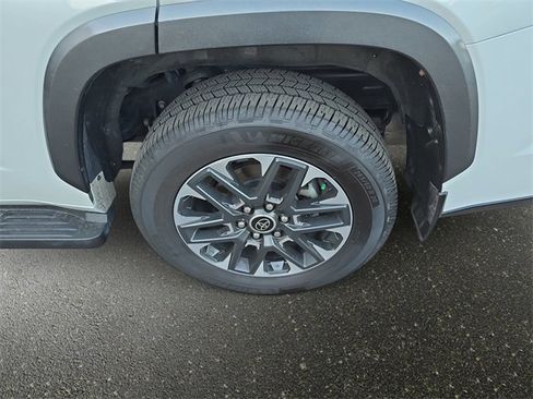 Used 2023 Toyota Sequoia Limited image 37