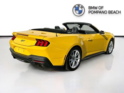 Used 2024 Ford Mustang GT Premium image 7