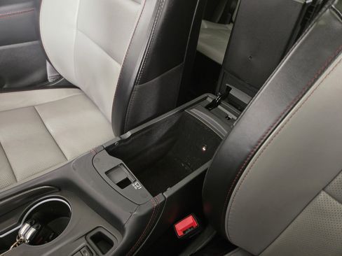 Used 2024 Dodge Durango R/T AWD/4WD image 31