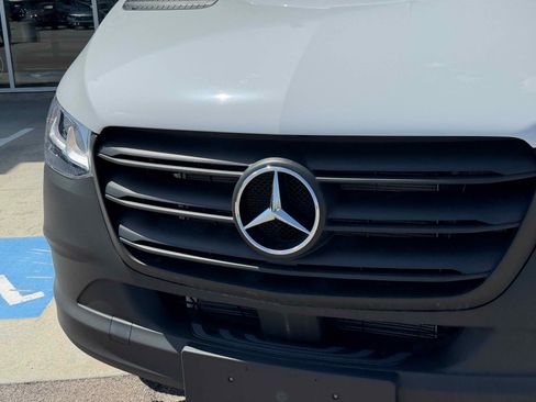 New 2025 Mercedes-Benz Sprinter 2500 image 14
