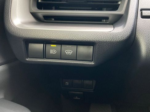New 2026 Toyota Prius LE FWD image 13