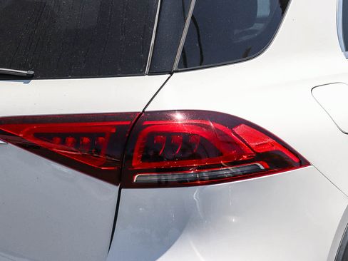 Used 2020 Mercedes-Benz GLE 350 image 12
