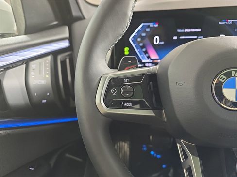 Certified 2025 BMW X3 xDrive30i image 17