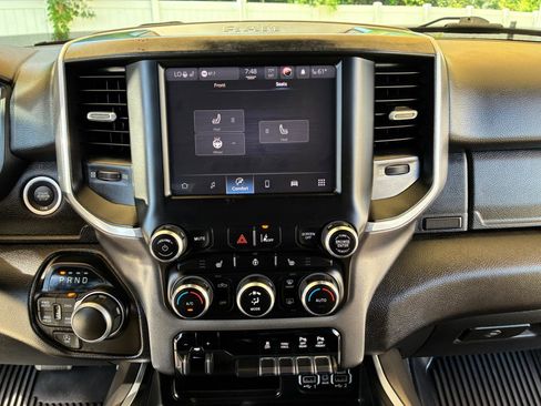Used 2022 RAM 1500 Big Horn AWD/4WD image 24