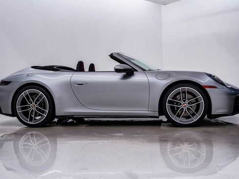 New 2026 Porsche 911 Carrera image 9