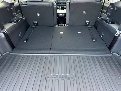 New 2026 Toyota Grand Highlander AWD Hybrid image 18