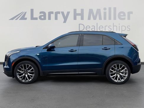 Used 2019 Cadillac XT4 Sport FWD image 2