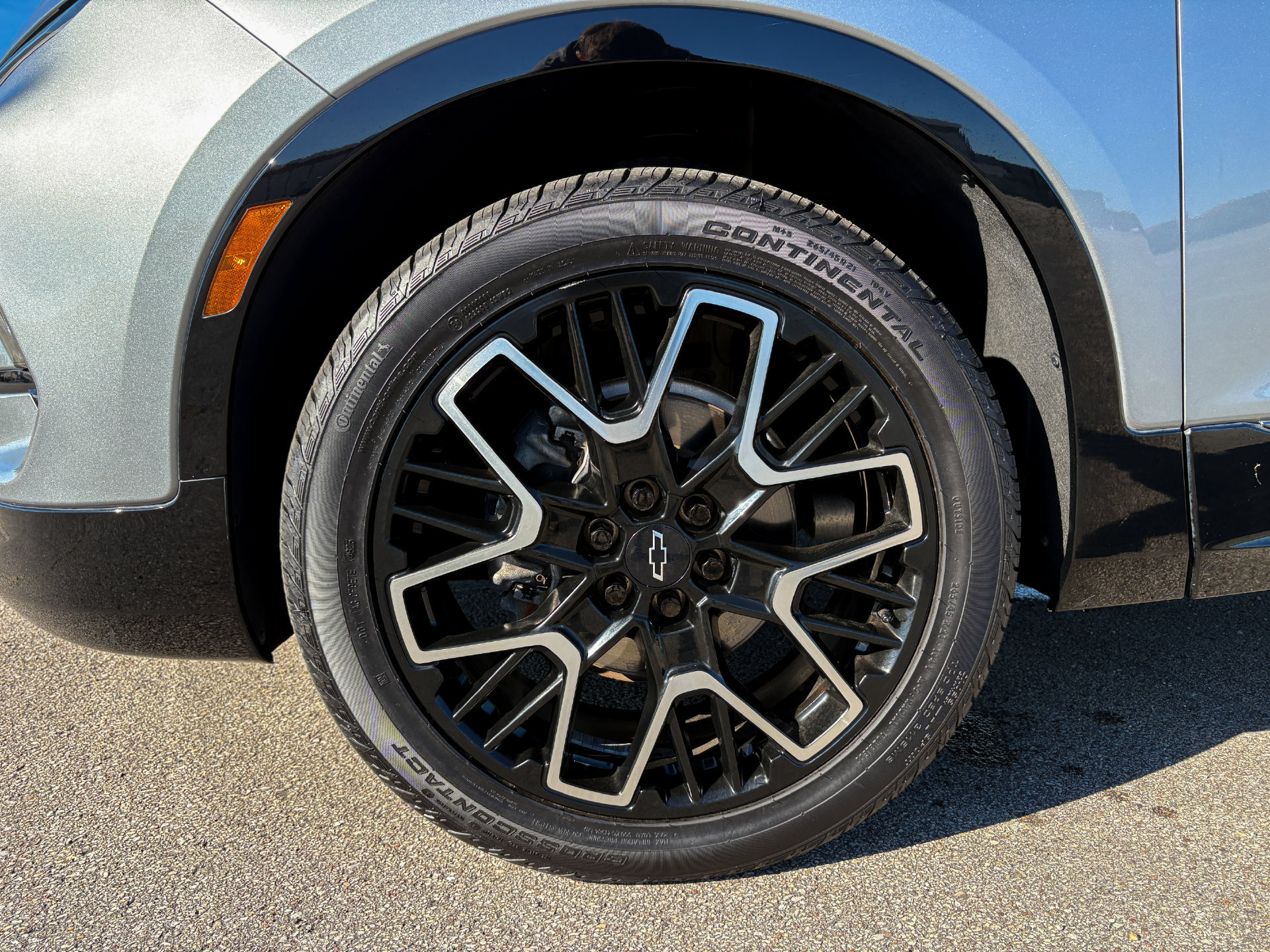 Used 2023 Chevrolet Blazer RS FWD image 34
