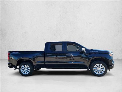 Used 2022 Chevrolet Silverado 1500 Custom image 4