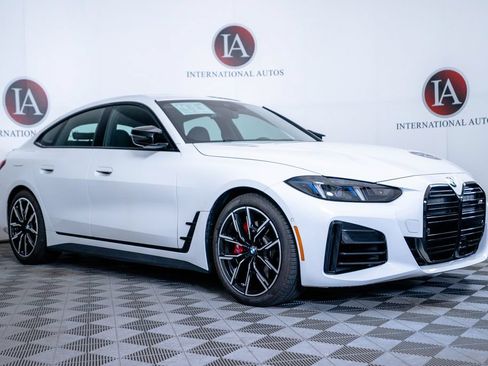 Used 2025 BMW 440i xDrive w/ Premium Package AWD/4WD image 1