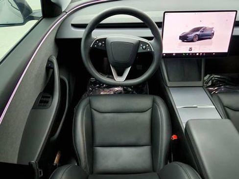 Used 2025 Tesla Model 3 Long Range RWD image 50