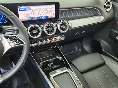 Used 2024 Mercedes-Benz EQB 250+ w/ Driver Assistance Package image 42