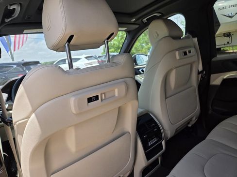 Used 2019 BMW X5 xDrive40i w/ Convenience Package AWD/4WD image 28