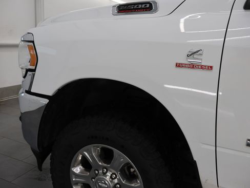 Used 2022 RAM 2500 Big Horn w/ Level A Equipment Group AWD/4WD image 33