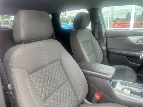 Used 2022 Chevrolet Blazer LT w/ LPO, Floor Liner Package FWD image 4