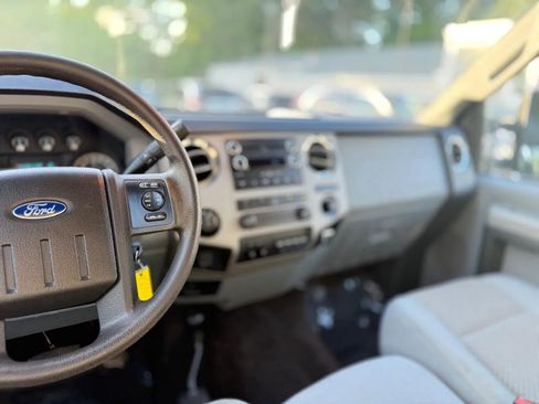 Used 2016 Ford F350 XLT AWD/4WD image 21