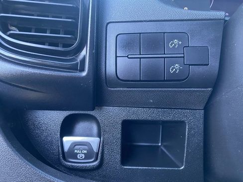 Used 2023 RAM ProMaster 2500 image 14