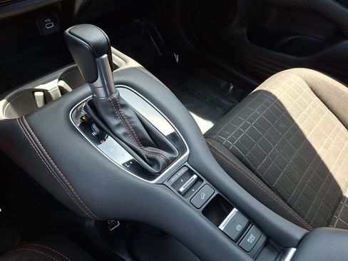Used 2023 Honda HR-V Sport image 18