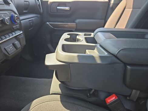 Used 2022 Chevrolet Silverado 1500 LT image 22