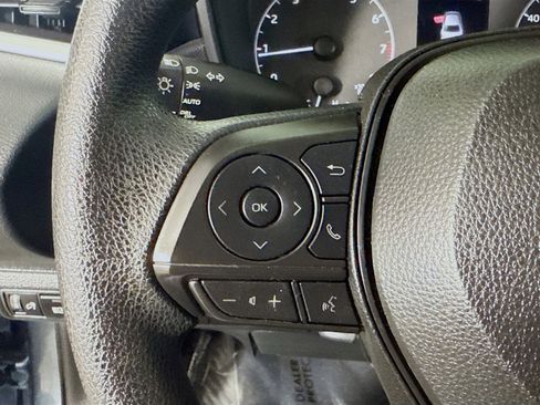 Used 2023 Toyota Corolla LE image 14