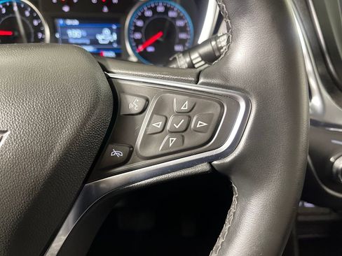 Used 2024 Chevrolet Equinox LT image 30