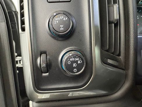 Used 2018 Chevrolet Silverado 1500 LT w/ All Star Edition AWD/4WD image 19