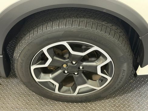 Used 2014 Subaru Crosstrek 2.0i Limited AWD/4WD image 17