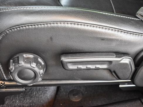 Used 2022 Jeep Wrangler Unlimited Sahara image 20