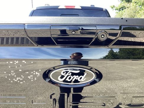 New 2025 Ford F150 Lariat w/ Equipment Group 501A Mid image 12