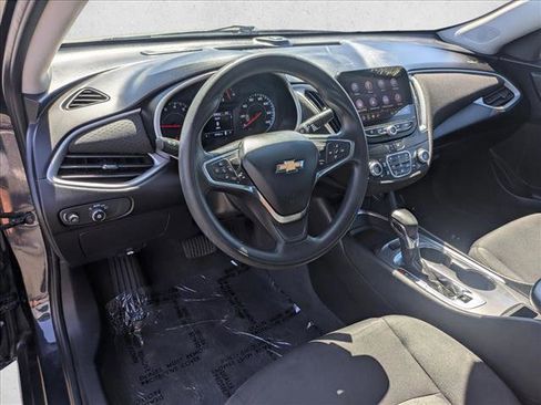 Used 2023 Chevrolet Malibu LT image 12