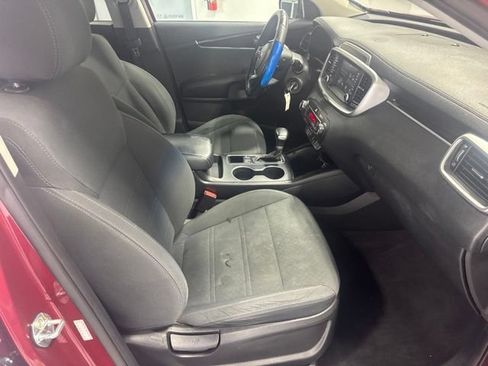Used 2020 Kia Sorento LX w/ LX I4 Convenience Package FWD image 23