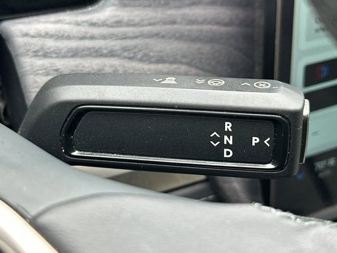 Used 2025 Rivian R1T Adventure AWD/4WD image 19