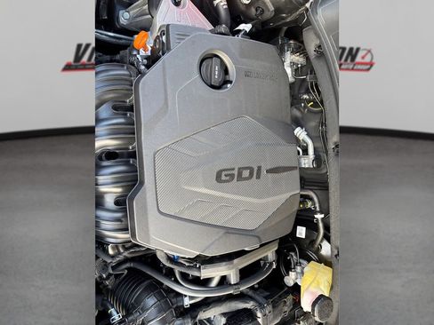 Used 2025 Kia Sorento LX image 13