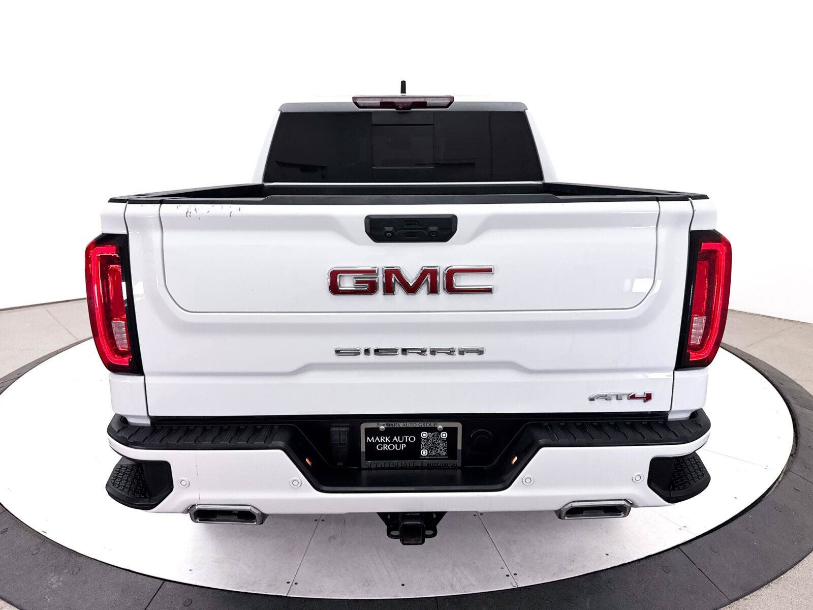 Used 2022 GMC Sierra 1500 AT4 w/ AT4 Premium Package AWD/4WD image 19